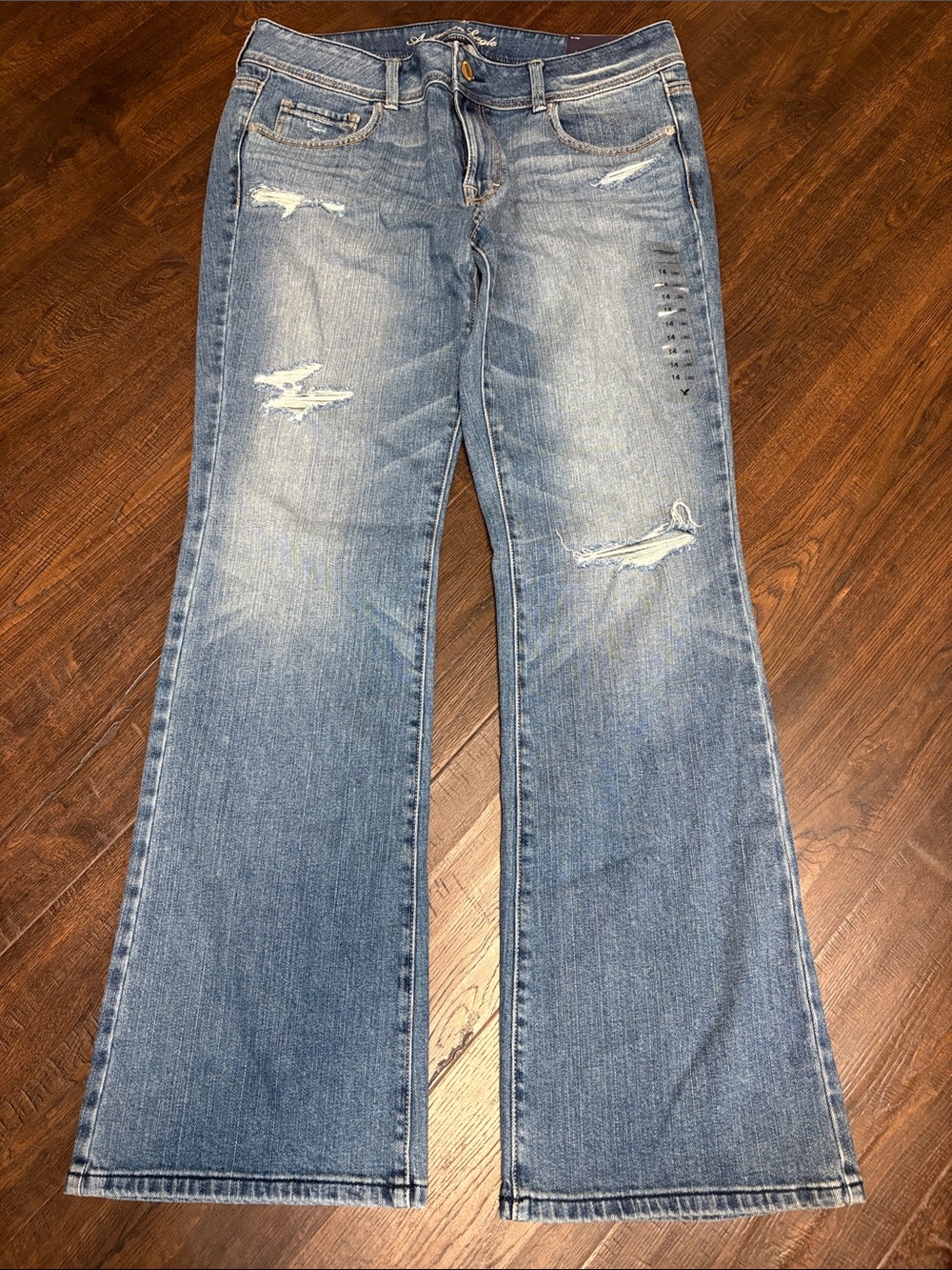 AMERICAN EAGLE Original Boot Womens 14L light destroyed vintage wash mid rise